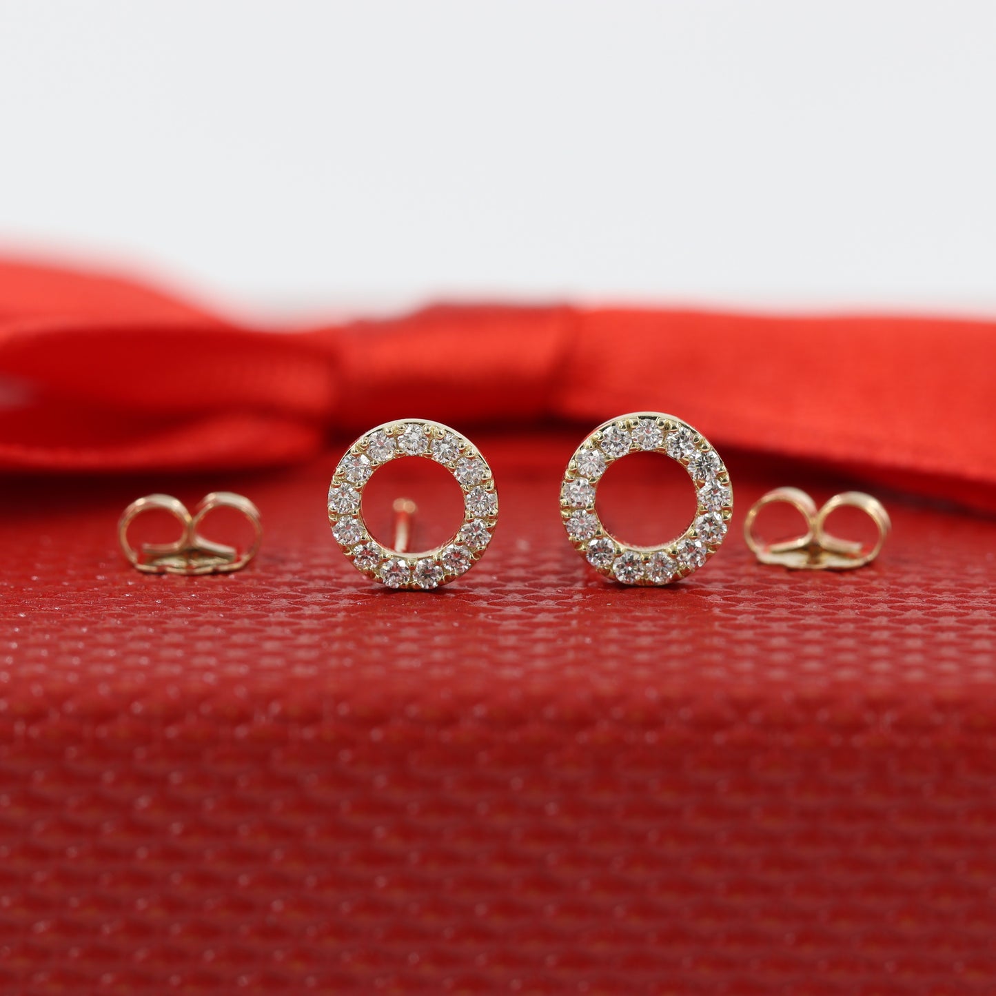 Diamond 6.3mm Open Circle Earrings / Minimalist Earrings / Stud Circle Earrings / 14k Dainty Earrings / 100% Natural Diamonds / Gifts for Her
