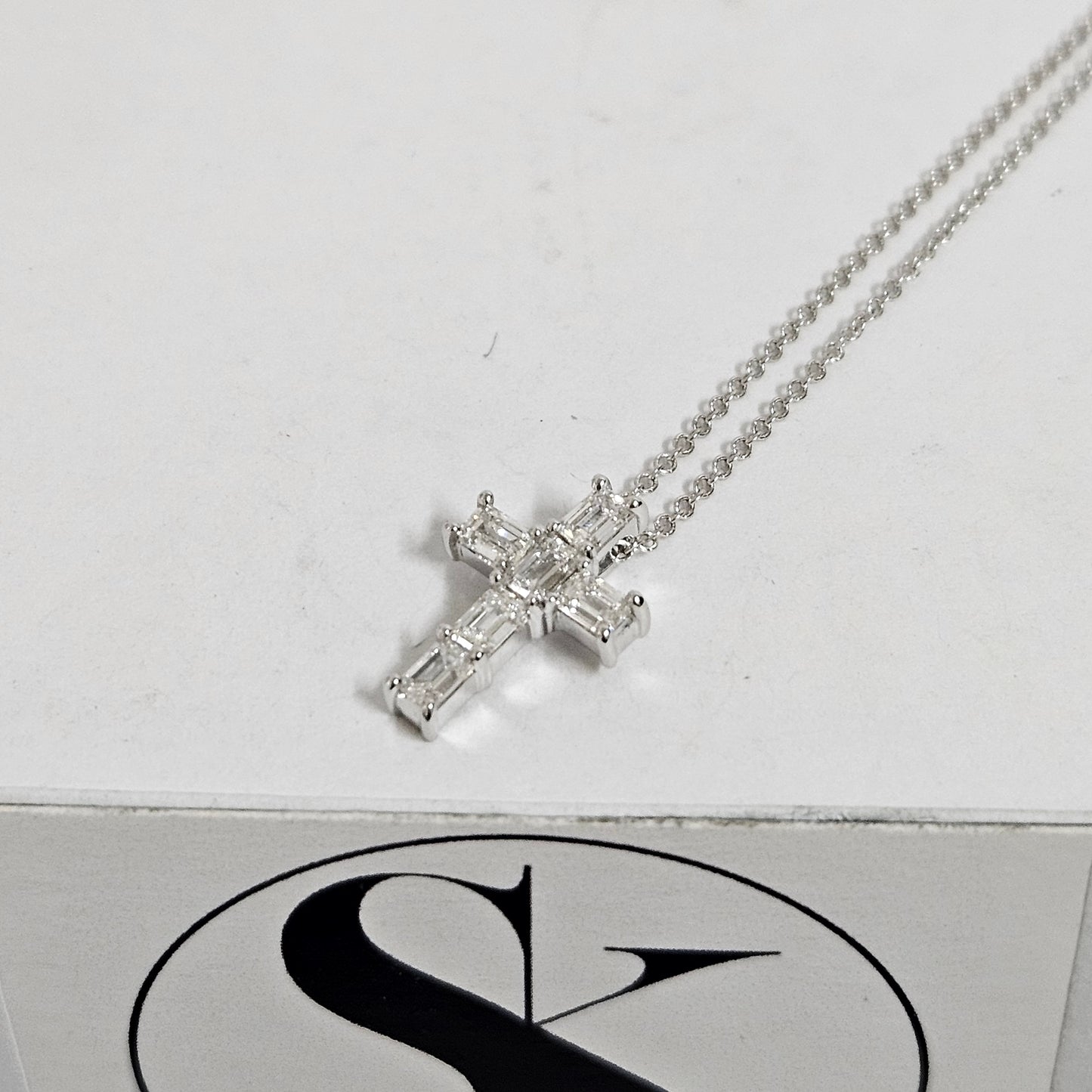 Emerald Cut Diamond small Cross Pendant /Natural Diamond Necklace/14K Gold Emerald Cut Diamond small Cross/Anniversary Gift