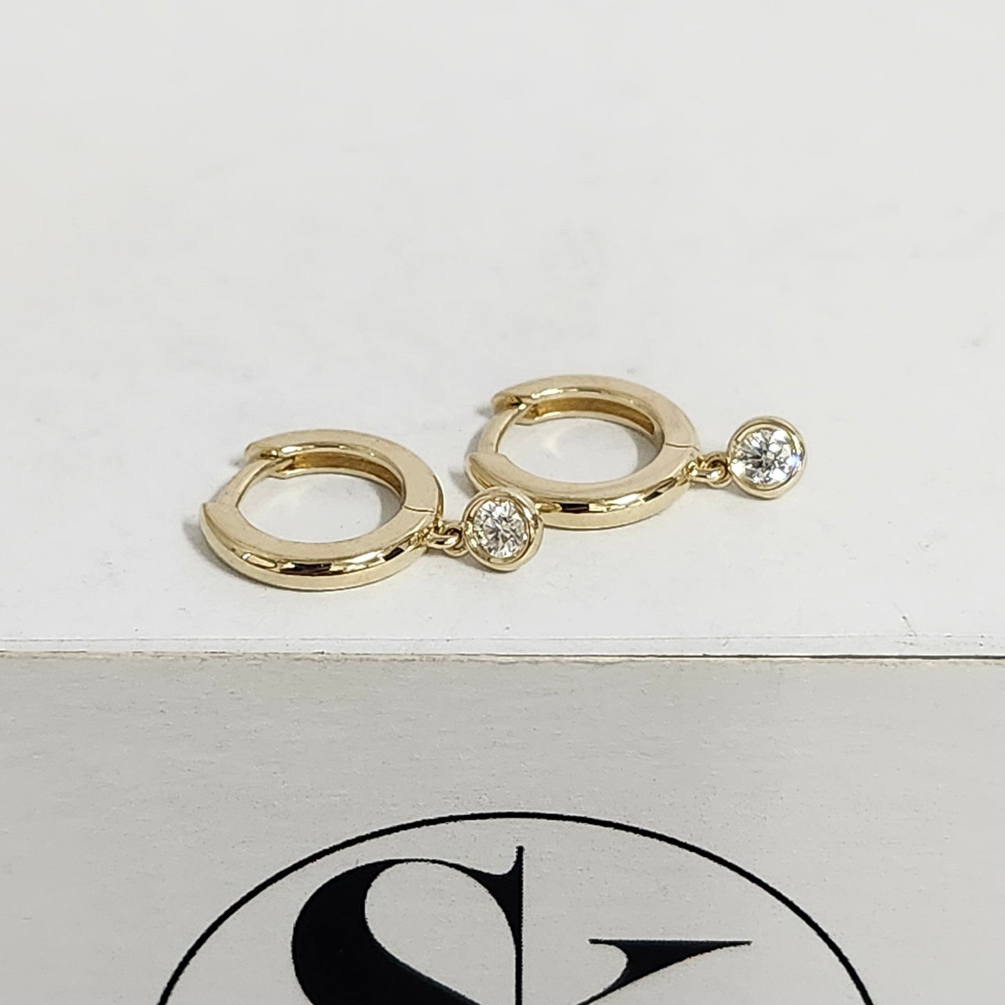 Gold Hoop with Natural Diamond Round Bezel Charm Earring/14K,18K gold 11.5mm Hoop Earring/Hoop Dangle Earrings/Anniversary gift