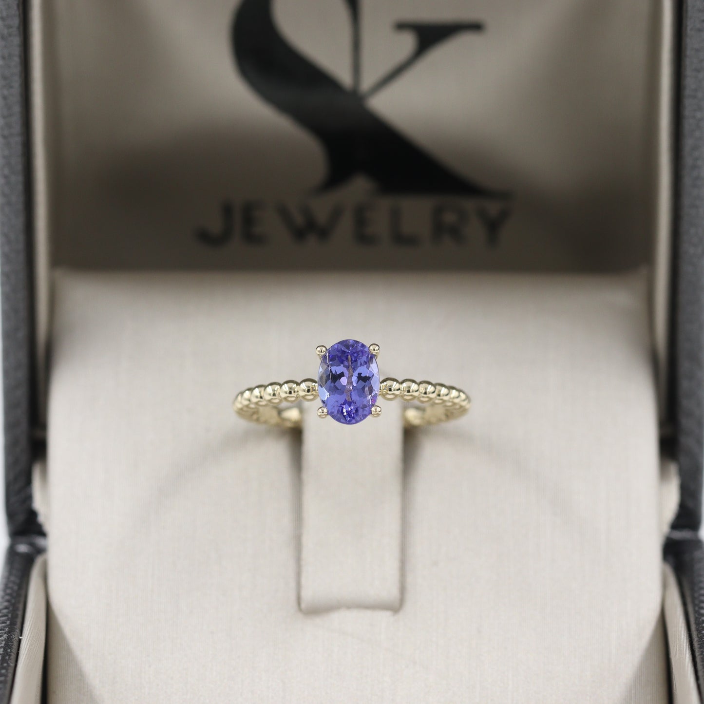 Oval Tanzanite Dainty Silhouette Bead Ring/14k Gold Wedding Ring/Promise Ring/Tanzanite Engagement Ring/Stackable Band/Anniversary Gift