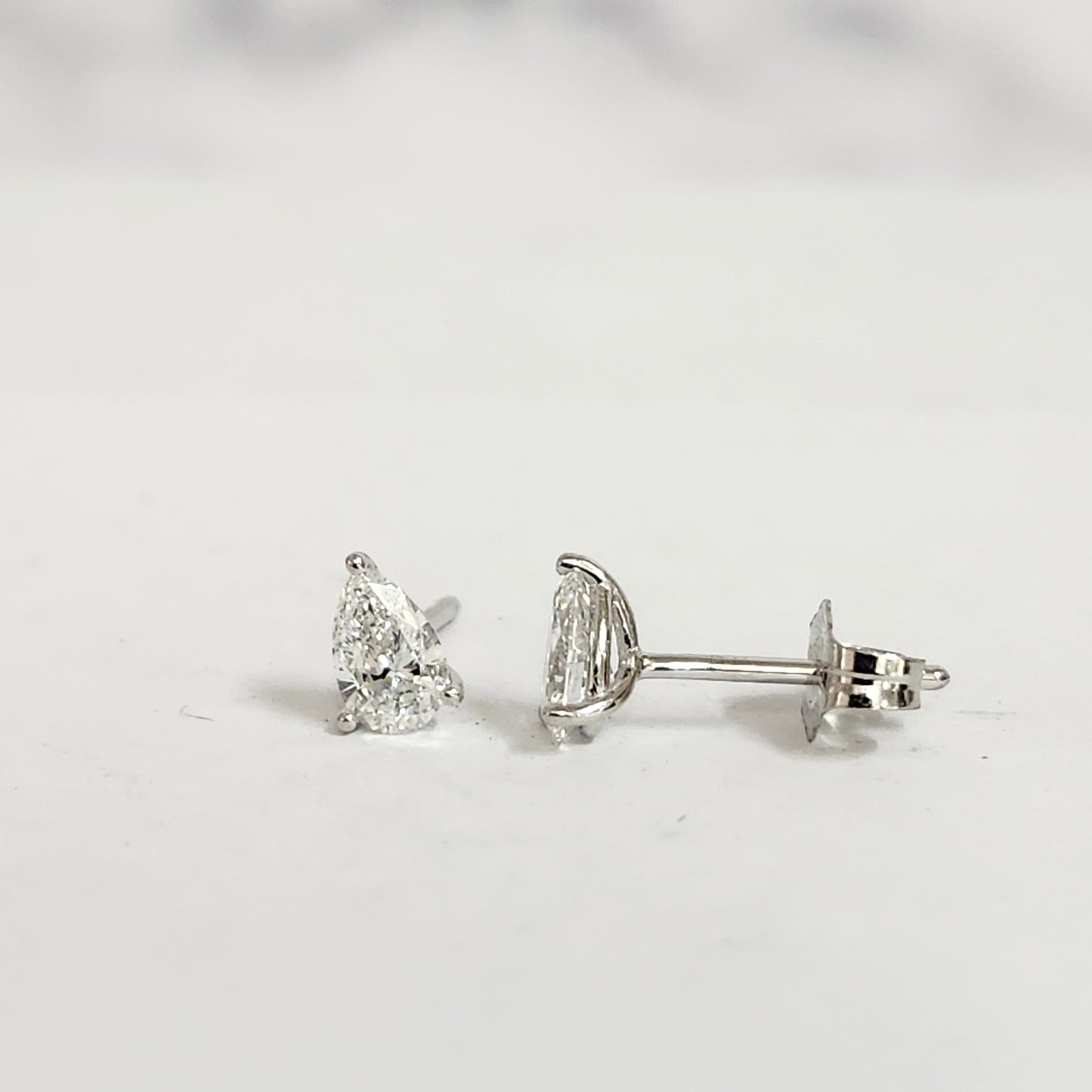 Pear Diamond Prong Set Stud Earring/Lab Diamond Earring/Diamond Solitaire Stud Single or Pairs Bridesmaid Wedding Gift/anniversary gift