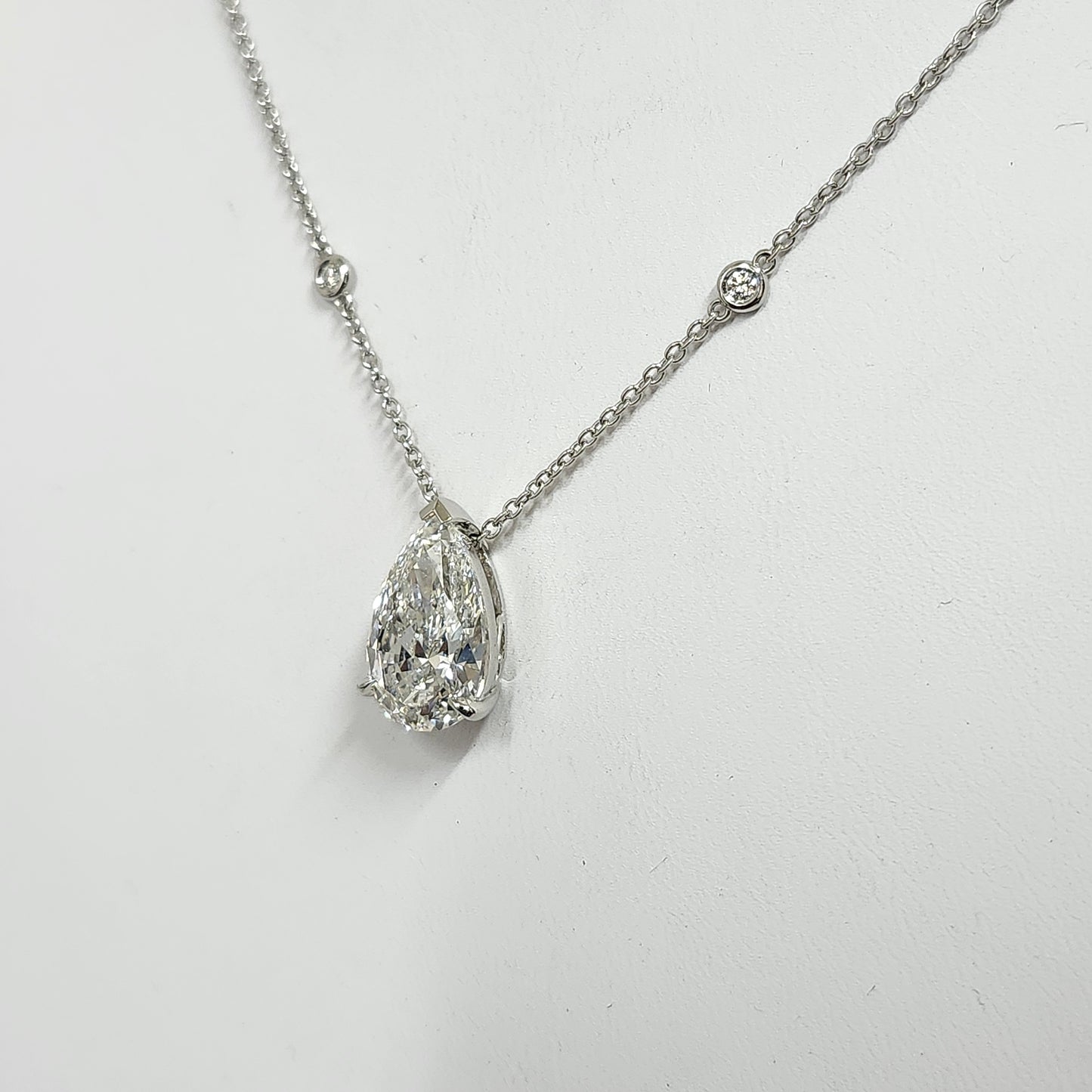 5ct Center Pear Lab Diamond Includes 8 bezel diamond yard station Pendant/5ct IGI Certificate Pear Diamond Platinum Pendant/Anniversary Gift