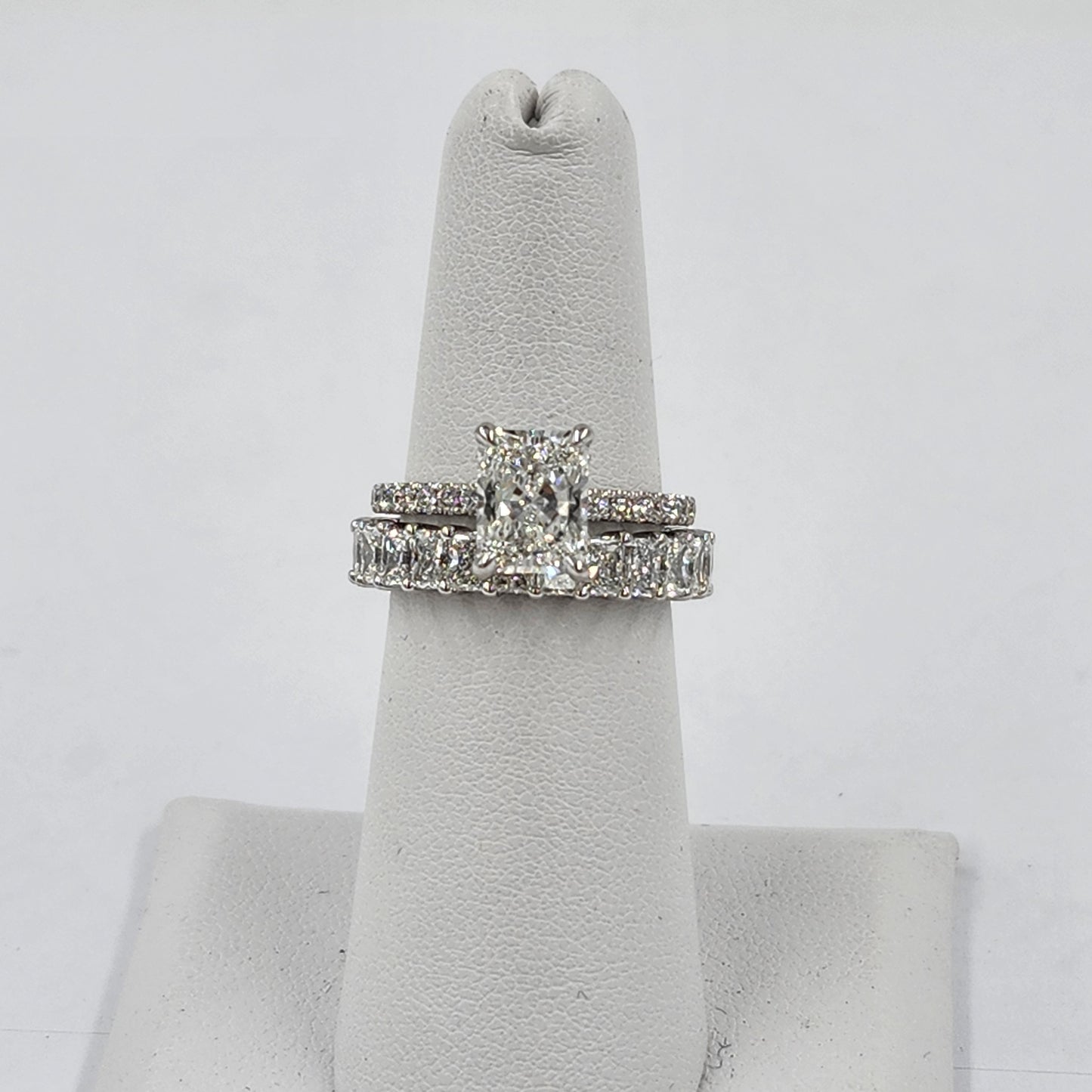 Radiant Cut Natural Diamond Eternity Band - 18K Gold Stackable Wedding Ring