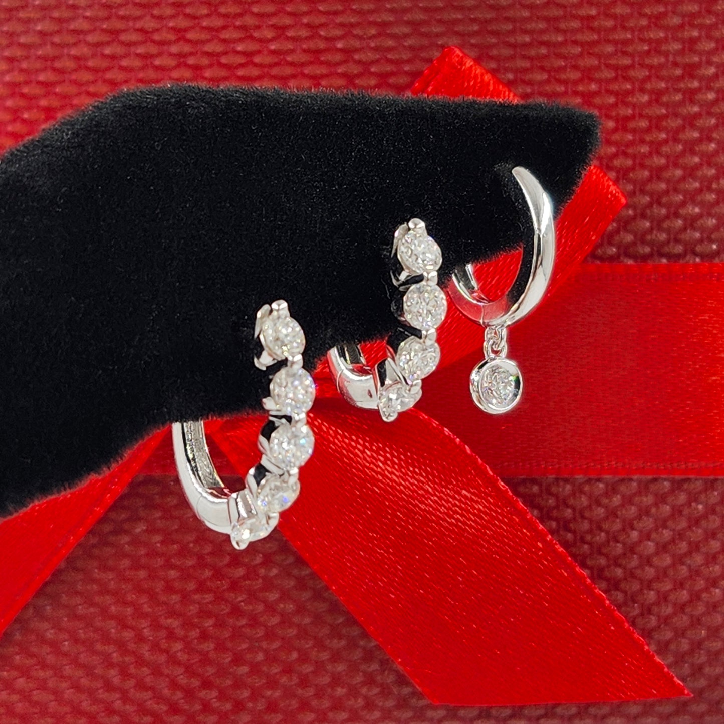 Gold Hoop with Natural Diamond Round Bezel Charm Earring/14K,18K gold 11.5mm Hoop Earring/Hoop Dangle Earrings/Anniversary gift