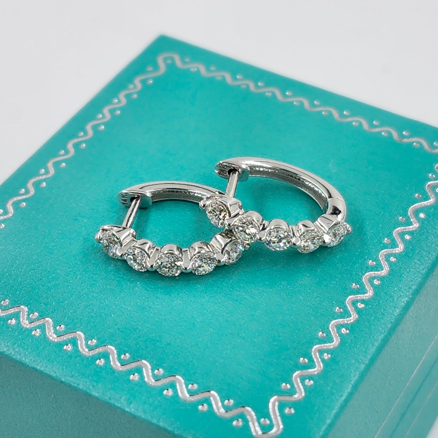 Single Prong Five Natural Diamond Hoop Earrings/14K,18K gold Single Prong Diamond Hoop Earring/ Anniversary gift