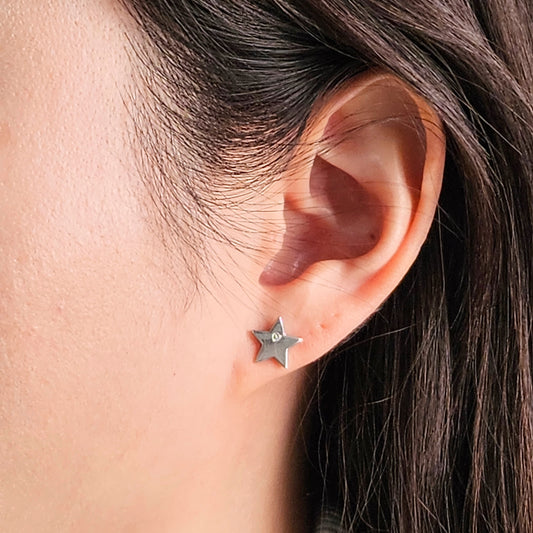 Star Stud  Earrings/14k Dainty Earrings/ One Diamond Star Stud Earring Pair / Gifts for Her / anniversary gift