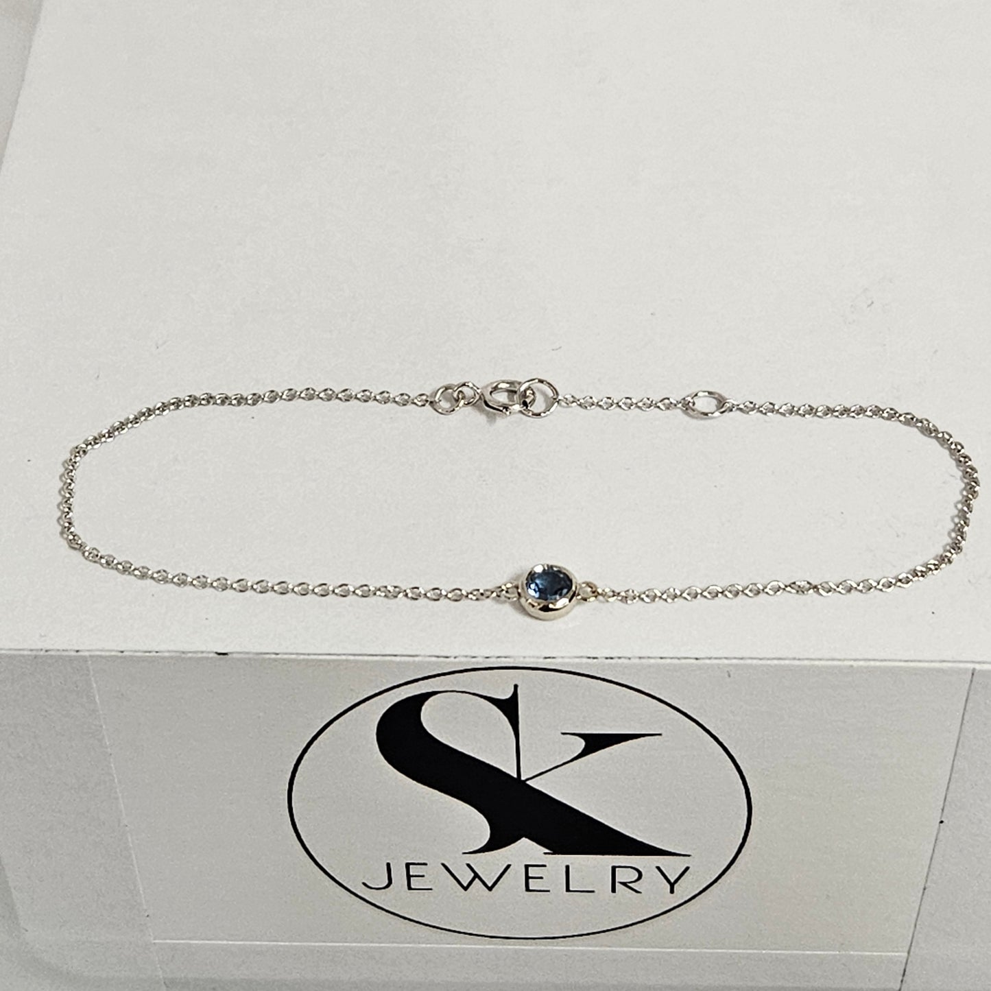 blue Sapphire Bezel Set Solitaire Bracelet/14K Gold blue Sapphire Bezel Set Bracelet/Dainty Gold Gemstone Bracelet/Anniversary gift