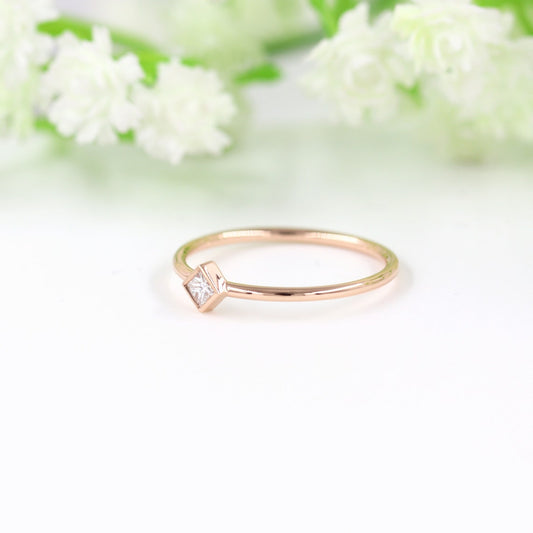 Princess cut Bezel Ring/14K Gold .05ct Natural Diamond Princess Cut Ring/Dainty Ring/Simple Engagement Ring/Single Diamond Wedding Ring
