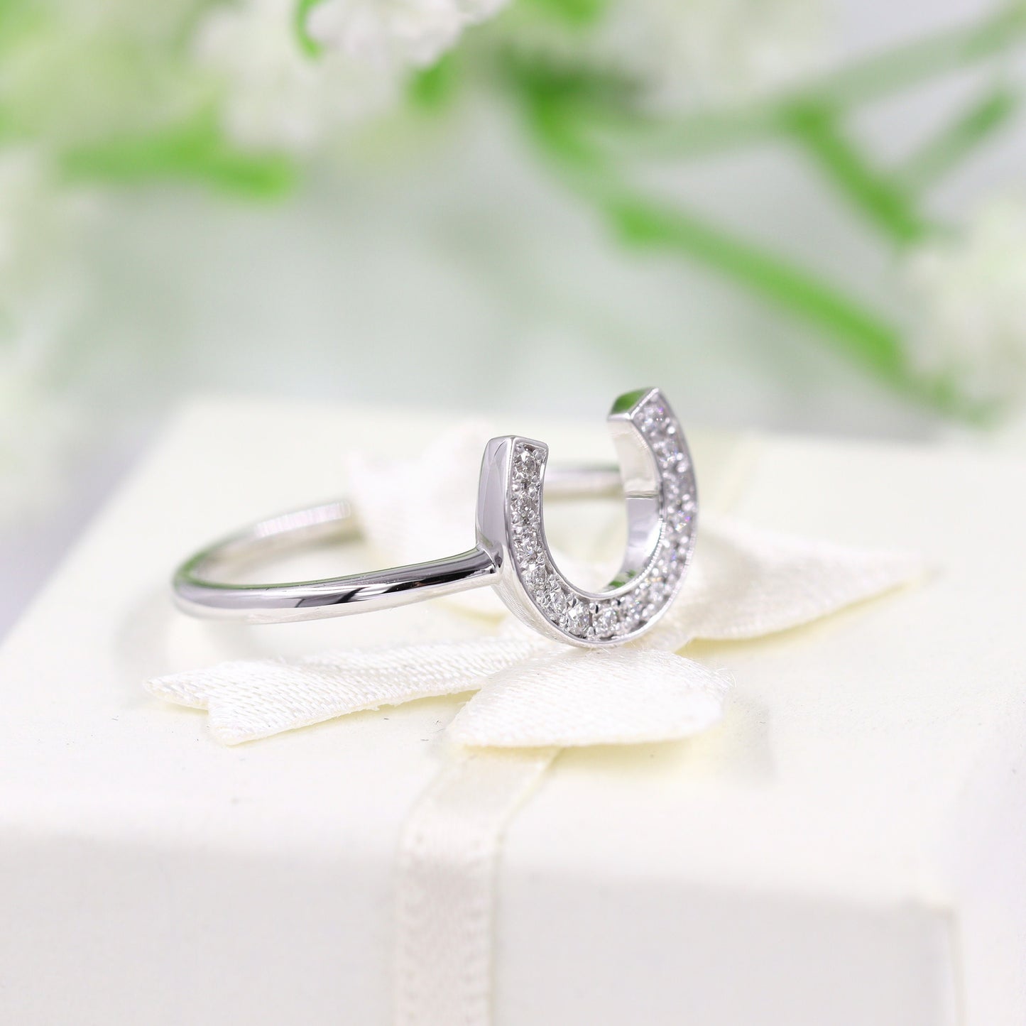 Horse shoe Natural Diamond Ring /Unique Band/14K Solid Gold Diamond Horse shoe Ring/Anniversary Gift