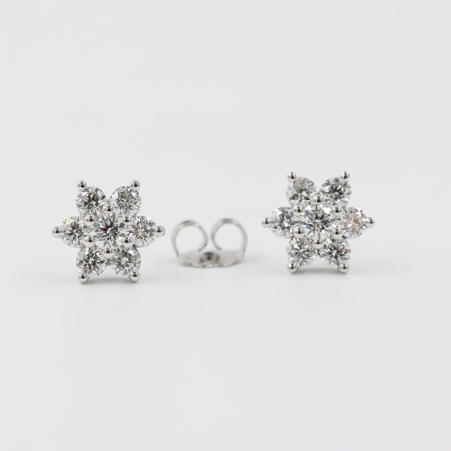 1ct Round Natural Diamond Flower Stud Earring / 14K,18K gold Flower Stud Earring / Diamond Snowflake Stud Earring / Anniversary gift