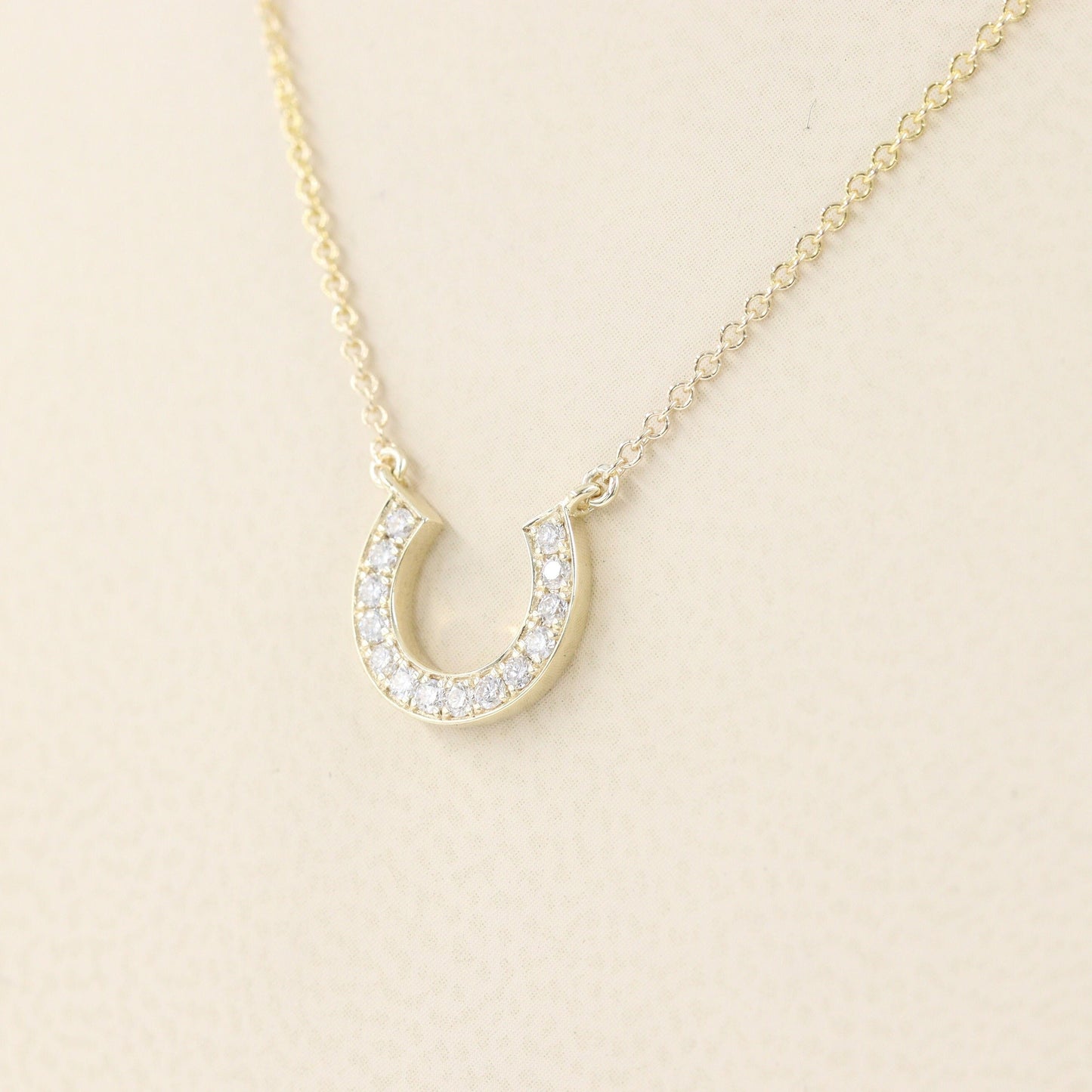 Horse Shoe Natural Diamond Pendant Necklace/ Horse Shoe Charm Necklace/14k Solid Gold Horse Shoe Pendant/Anniversary Gift