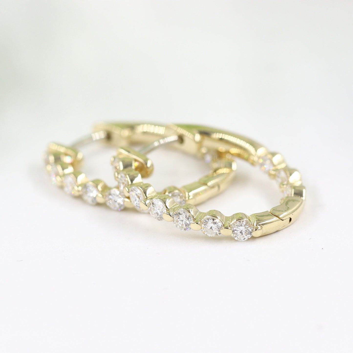 1ct Single prong  Natural Diamond Huggie Earrings/Diamond Hoop Earrings/Diamond Huggie Hoop Earrings/Anniversary gift /Diamond Hoop Earrings