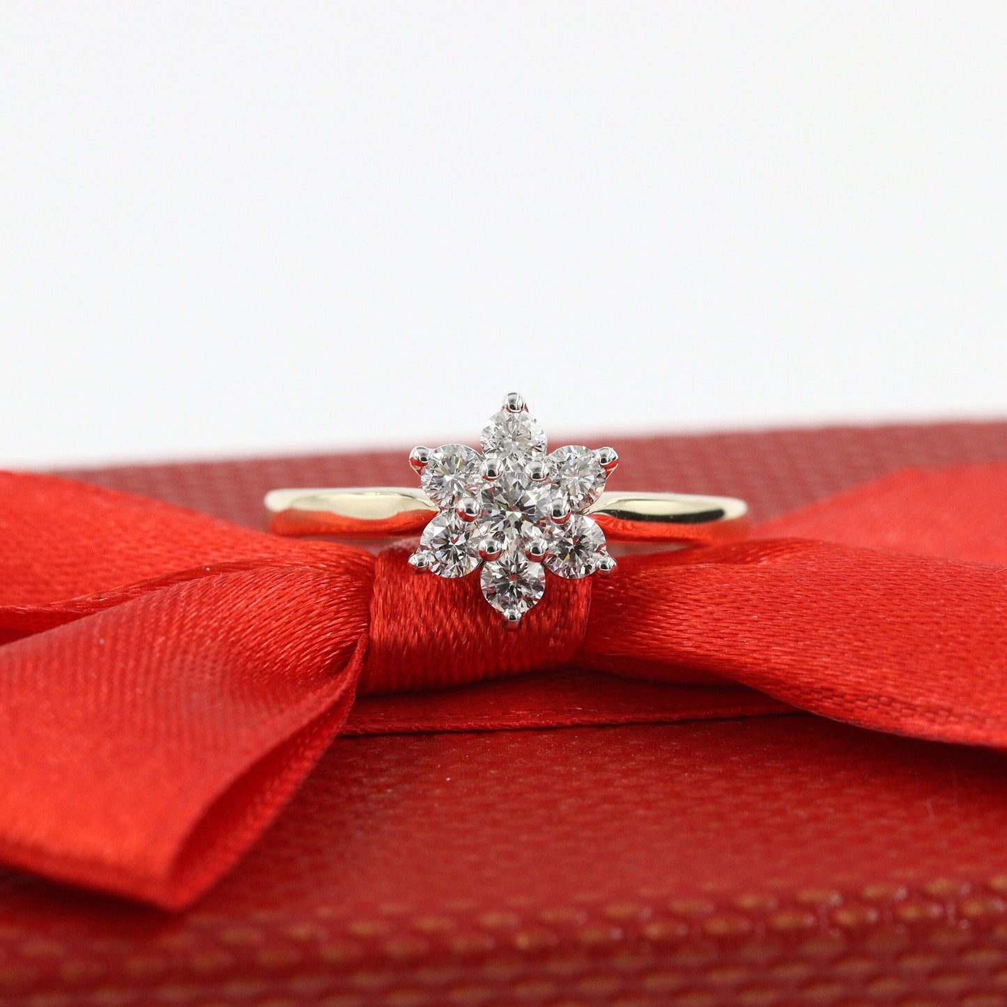 Flower Engagement Natural Diamond Ring /  Diamond Anniversary Ring/ flower ring/ Unique Engagement Ring / Anniversary Ring