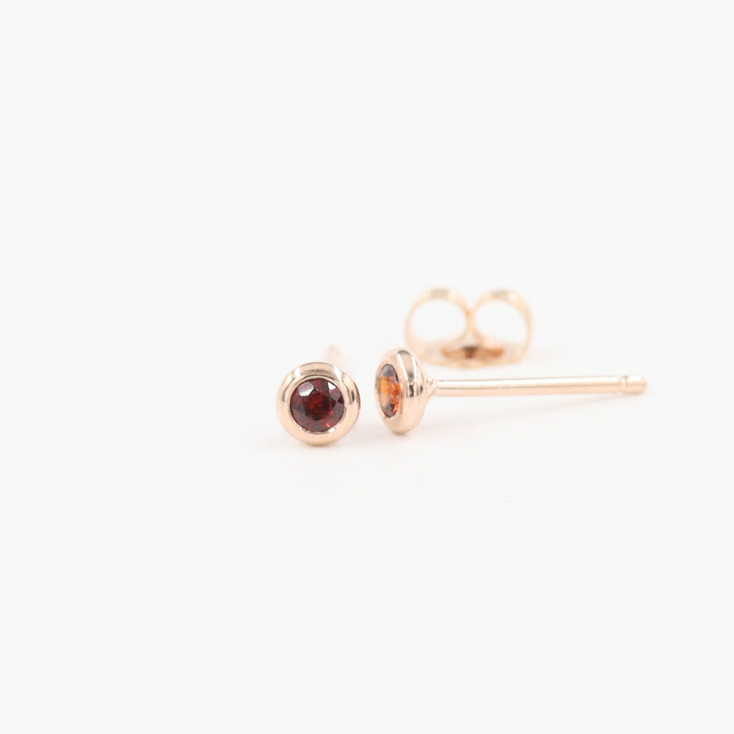 Handmade 14K Gold Garnet Stud Earrings: Bezel Set Solitaire