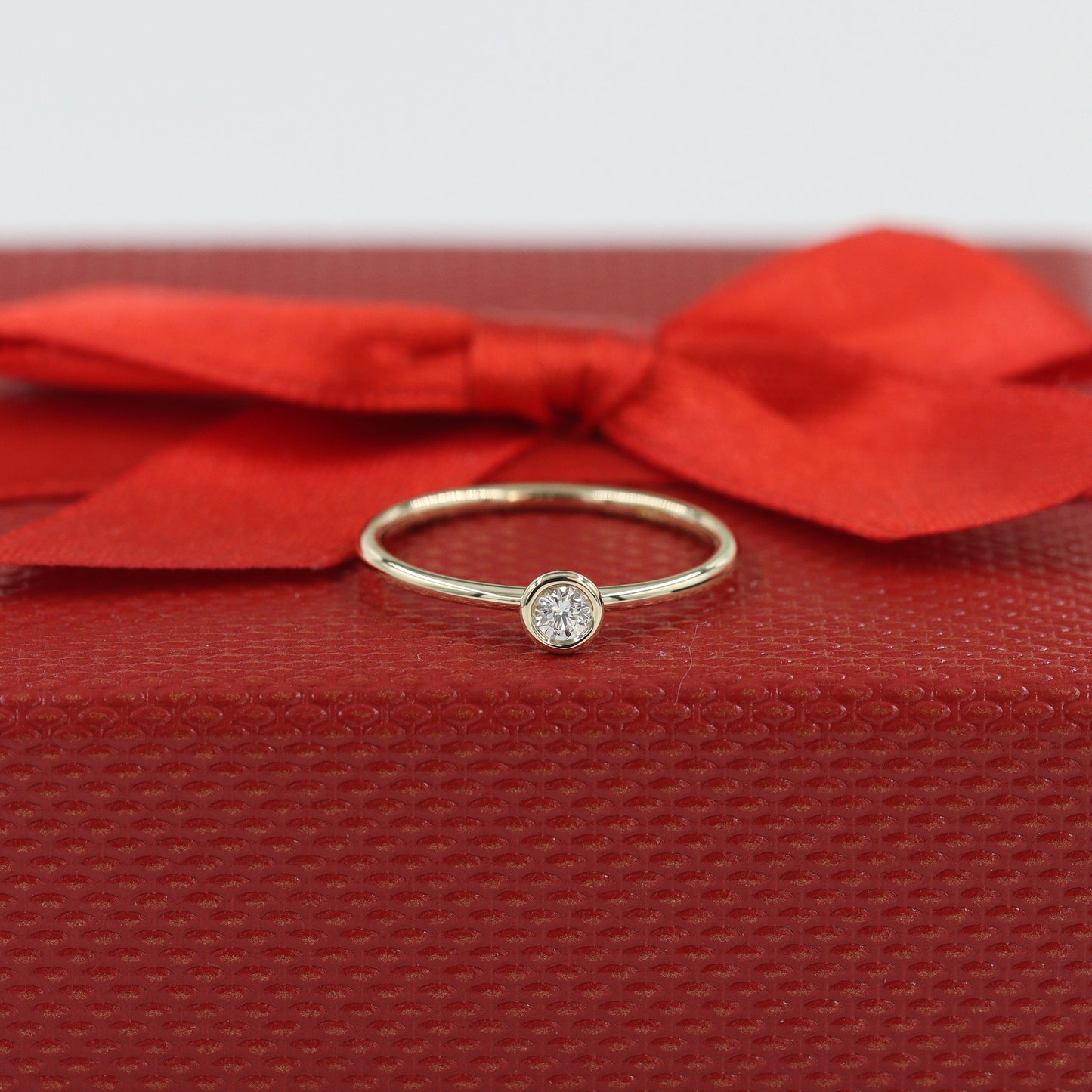 Round.03ct~ .10ct Natural Diamond Bezel Ring  /Stack Diamond Ring / Single Diamond  Ring/ Round Bezel Dainty Ring /  Anniversary Gift
