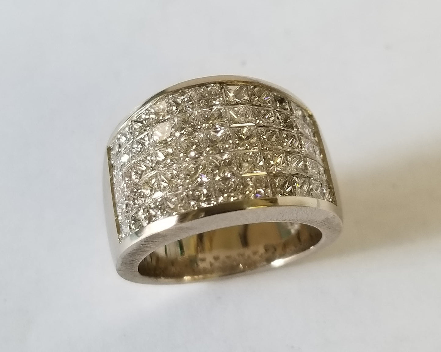 3.1ct Princess Cut Natural Diamond Ring: 14K Gold Invisible Setting Anniversary Ring