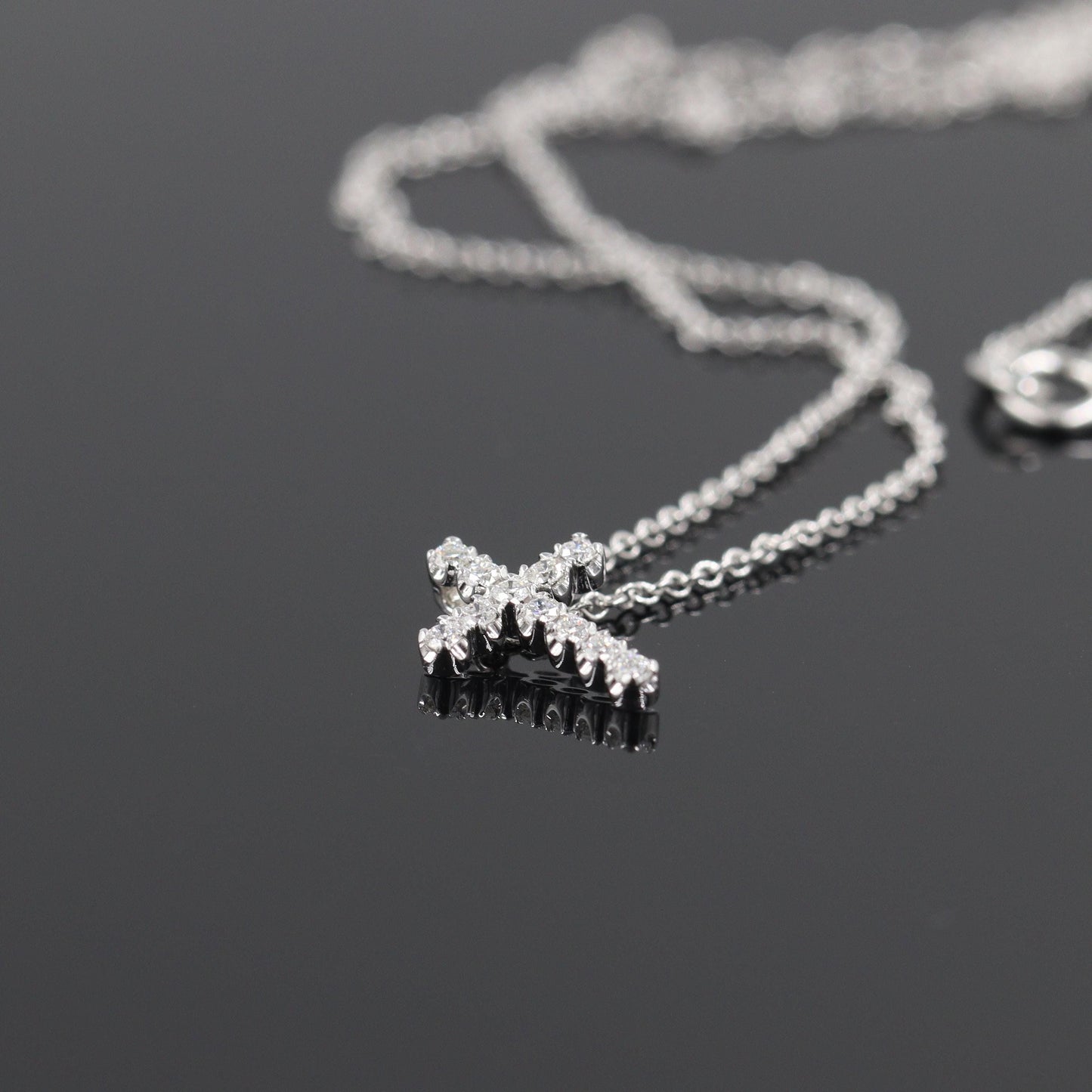 Round Natural Diamond Necklace/Dainty Simple small Cross Necklace/Adjustable Length/14K Gold 0.1ct Diamond Cross Necklace/Anniversary Gift