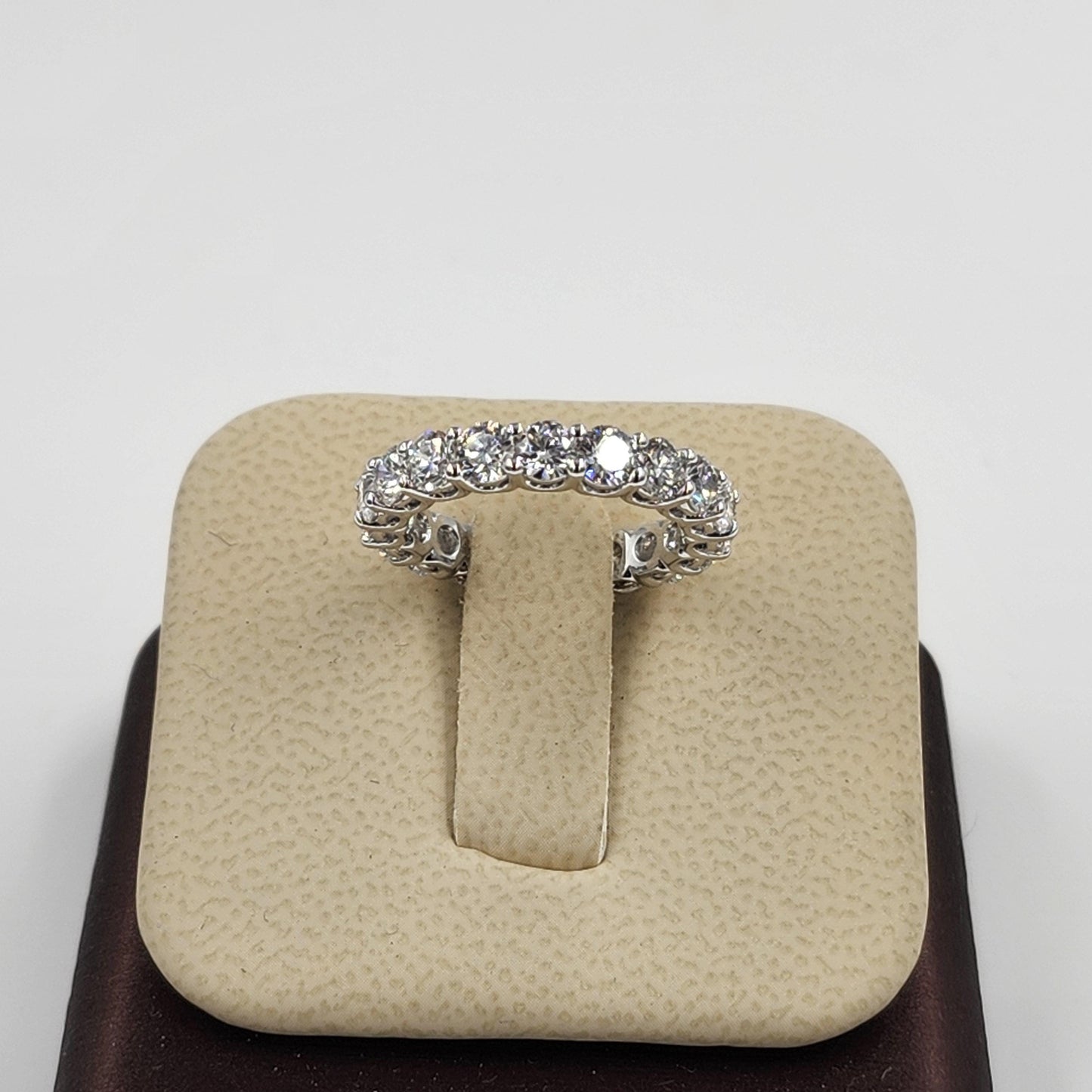Round Diamond Eternity Ring: 14K Gold 3ct Diamond Wedding Band - Anniversary gift