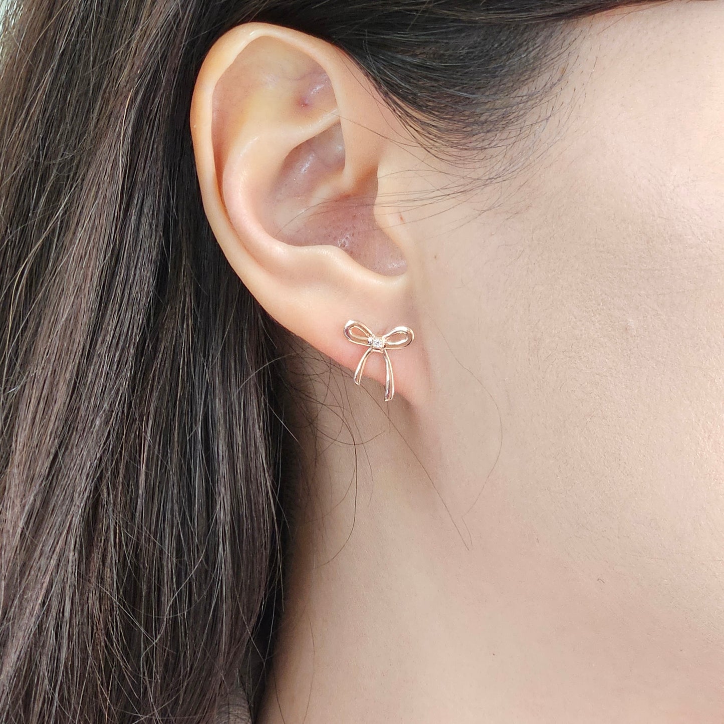 14K Gold Ribbon Earring Pair with Diamond/ Anniversary Gift
