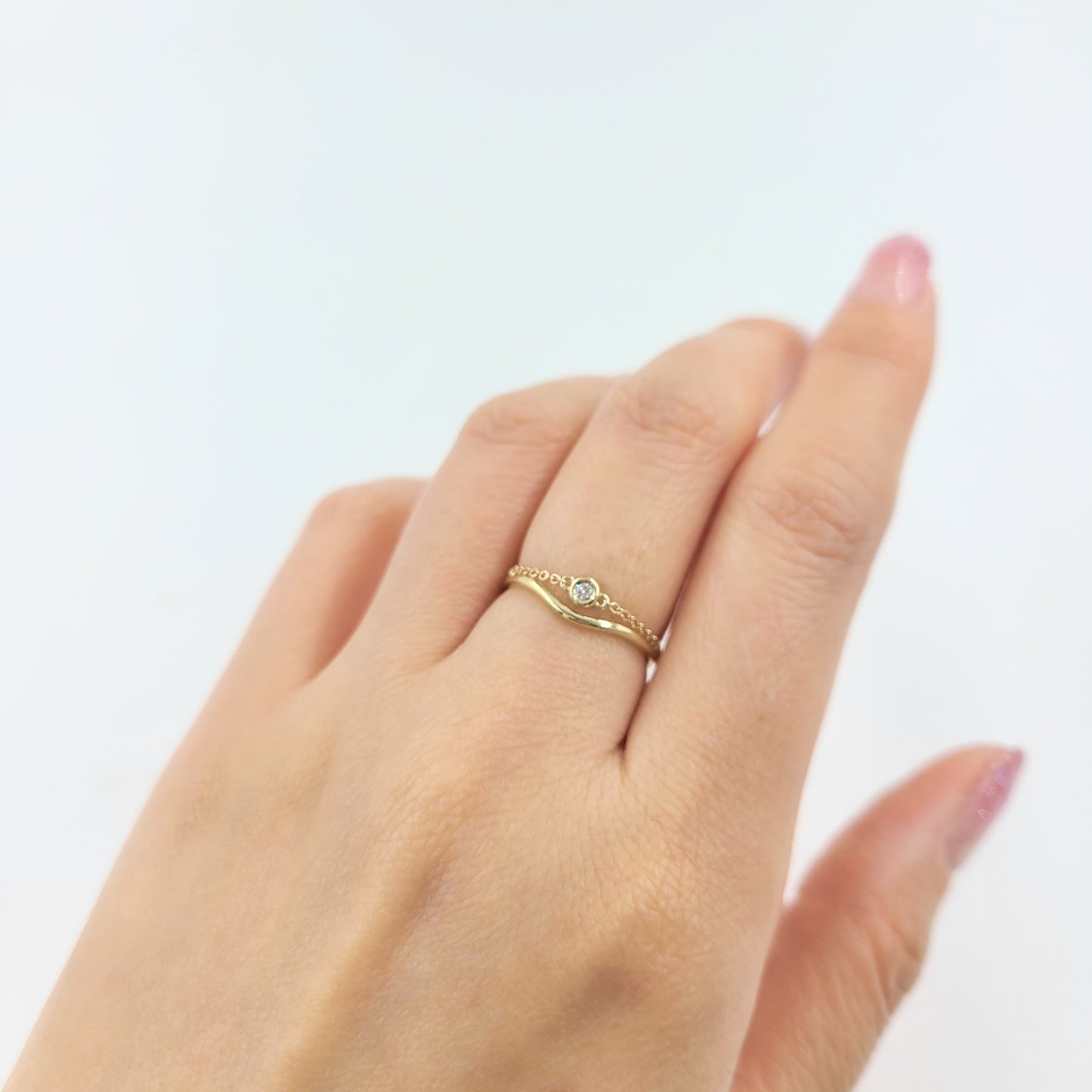 Bezel Set .02ct Diamond Stackable Chain Ring/Single Diamond Wedding Ring/ Dainty Ring/ Simple Ring/ Gift for her