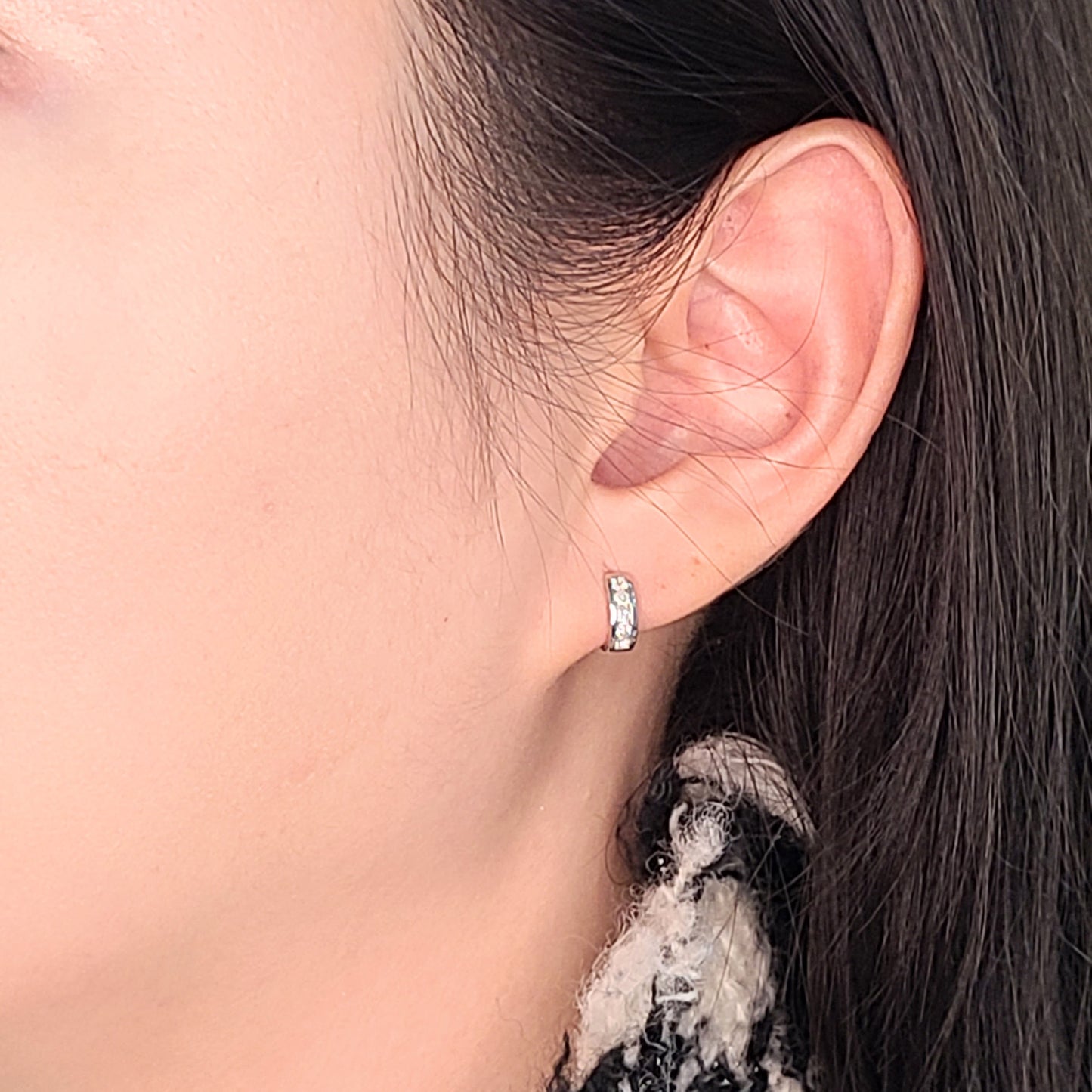 Diameter 9.5mm mini hoop earrings/dainty Diamond Cartilage simple Hoop Earrings/ Handmade 3mm Width Cartilage Hoop Earrings/Anniversary gift