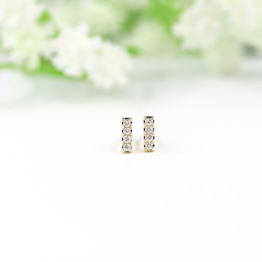 Diamond Earrings / Minimalist Earrings / Diamond Stud Diamond / Diamond Bar Earrings / Diamond Bar Studs /Diamond Bar Stud / Gifts for her
