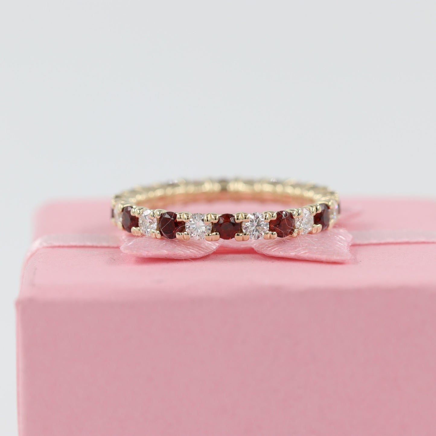 Full Eternity Diamond & Garnet Band/ 24 stones Eternity Band/ Garnet and Diamond Ring/ Stackable Ring/ Gift for her