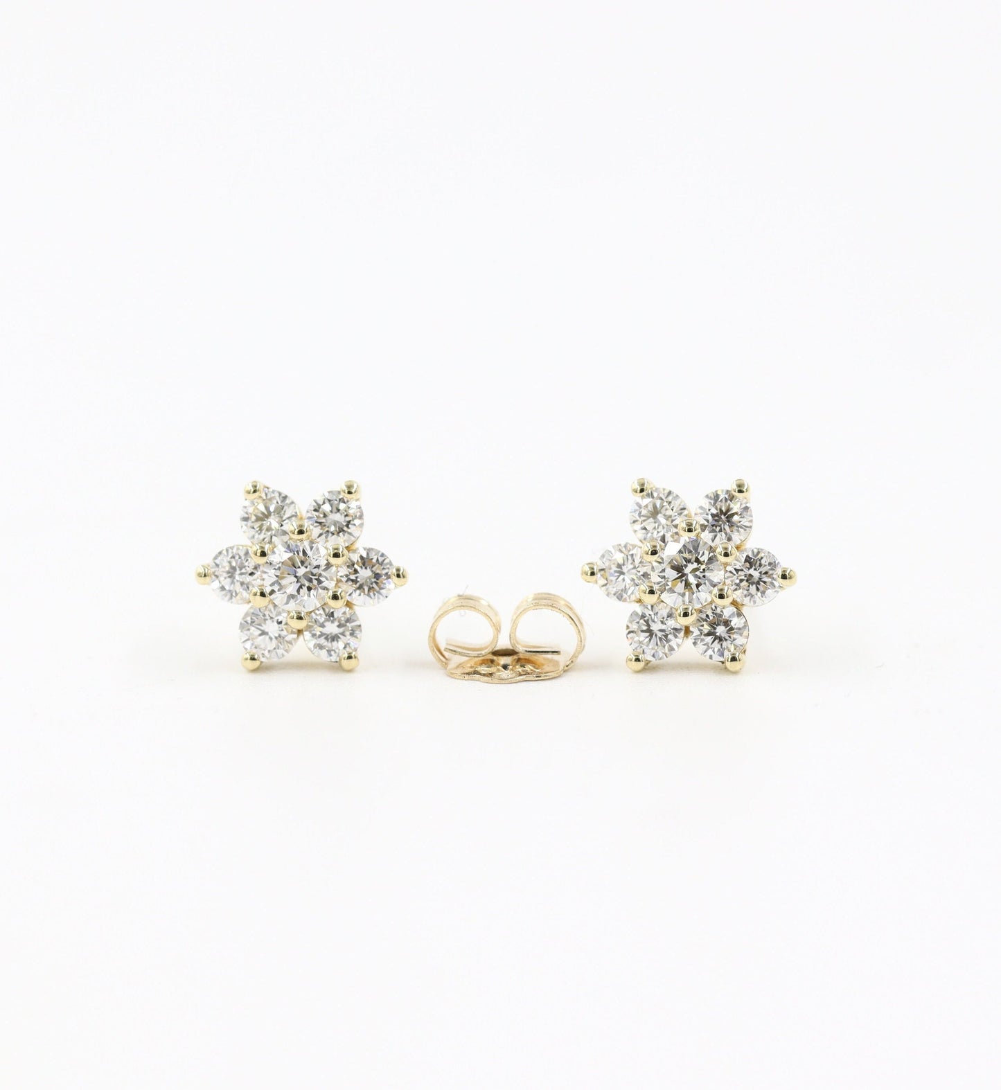 Diamond Stud Earring /14K gold Flower Stud Earring/ Anniversary gift /100% Natural  Round Diamond Earring /Gift for her  Flower Stud Earring