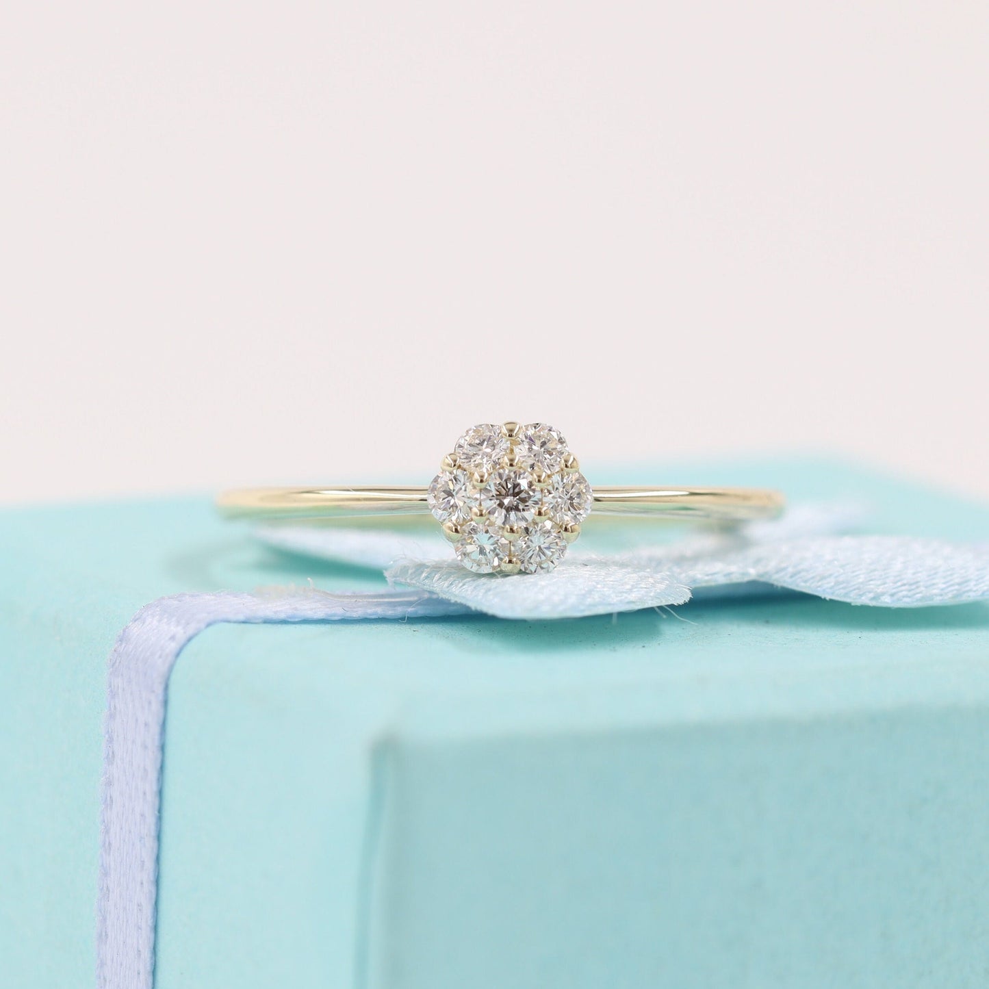 Dainty Flower Diamond Ring/14K gold Flower Natural Diamond Wedding Ring/Engagement Ring/Anniversary Ring/birthday gift/Gift for her