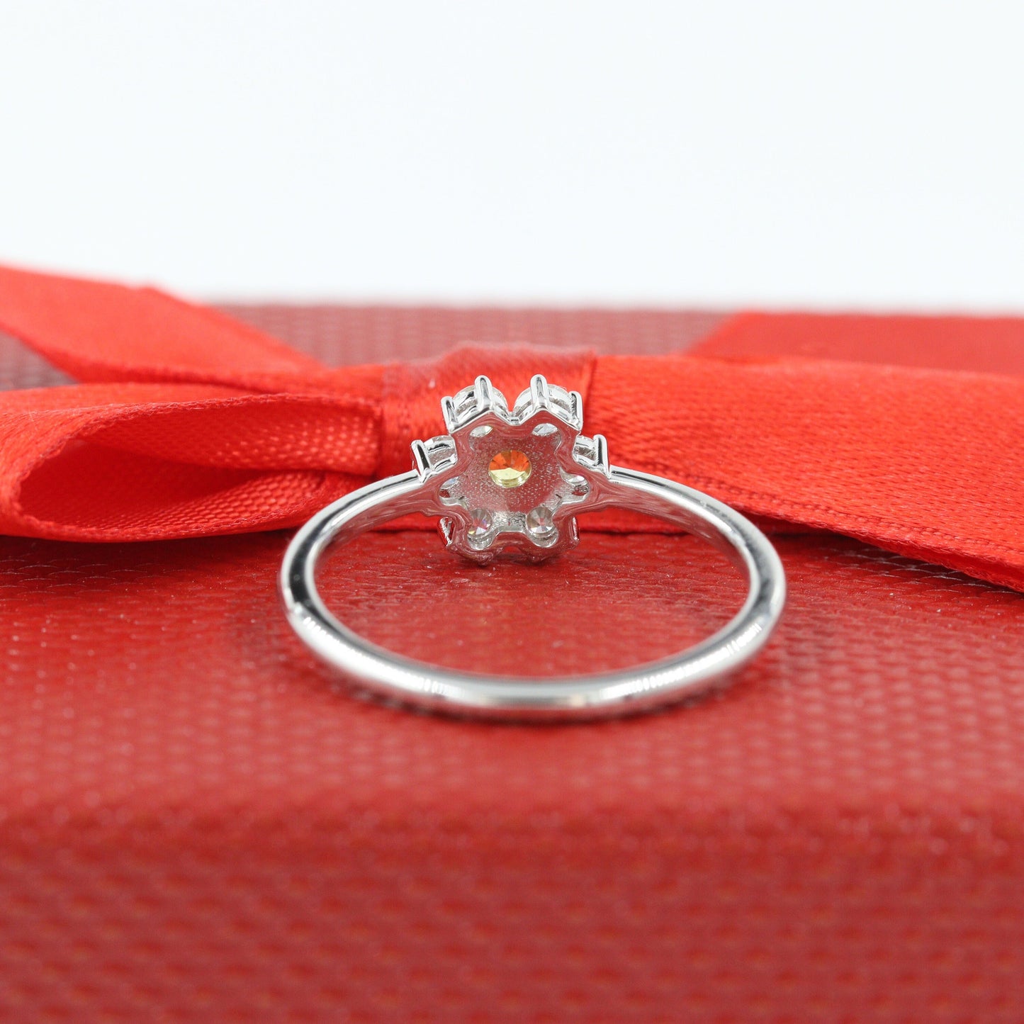Flower Round Diamond Anniversary Ring /Natural Yellow sapphire, White Diamond flower ring/ Unique Engagement Ring/Anniversary Ring/Girt for her