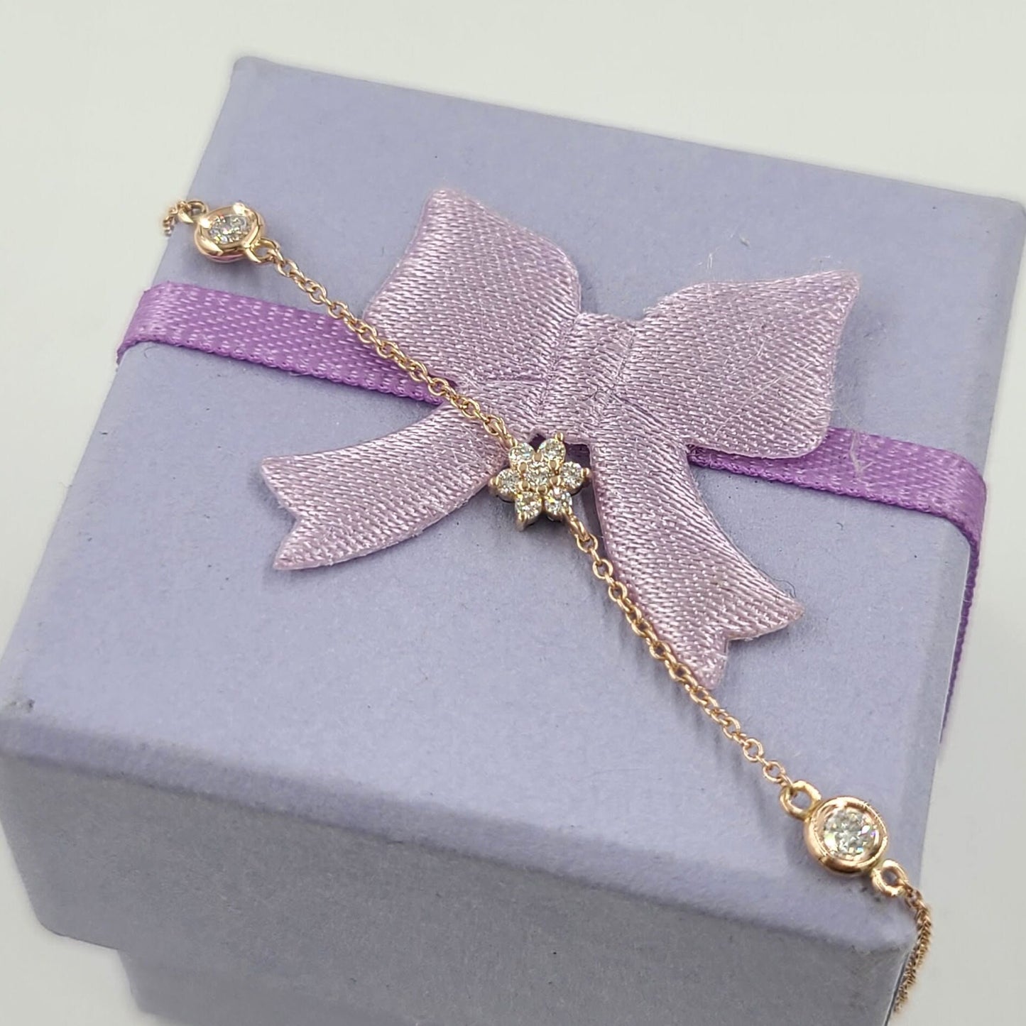 White Diamond and Black Diamond Charm Bracelet/14K gold Diamond Bezel Bracelet/ Anniversary Bracelet /Flower Design Bracelet / Bracelet gift